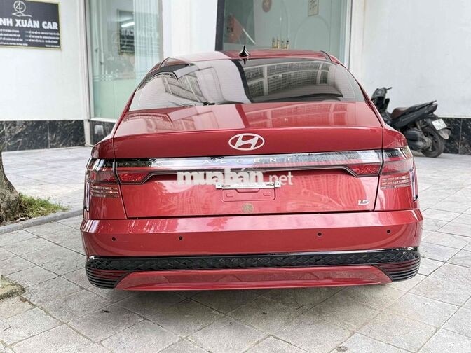 Hyundai Accent Cao cấp 2024 Đỏ 5 chỗ