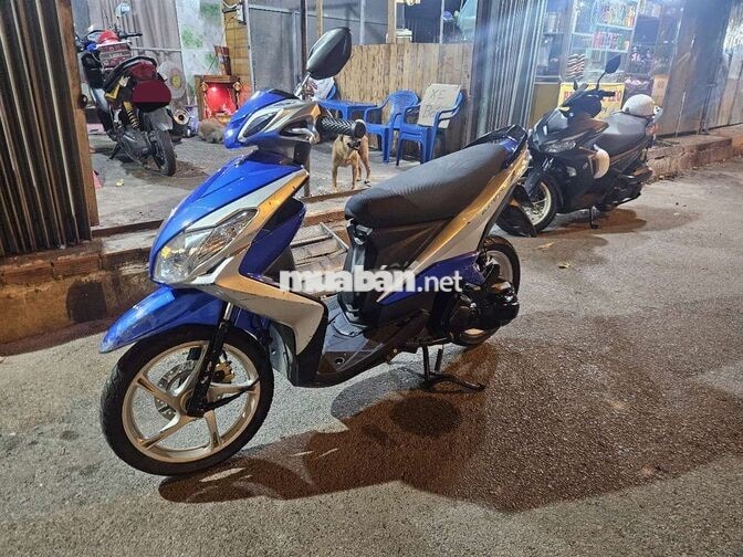 Yamaha Luvias FI 2015 Xanh Bạc