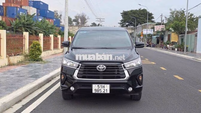 Toyota Innova 2021 2.0 MT Số sàn Đen
