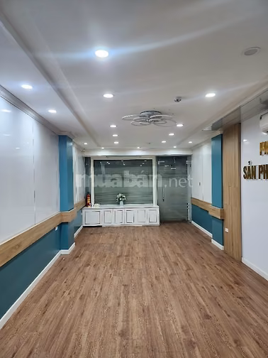CHO THUÊ NHÀ MẶT PHỐ THÁI HÀ – thông sàn
