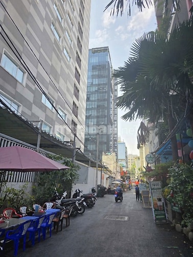 ⭐️BÁN VIÊN KIM CƯƠNG DT:13x18m, 2/29 CAO THẮNG, P5, QUẬN 3.