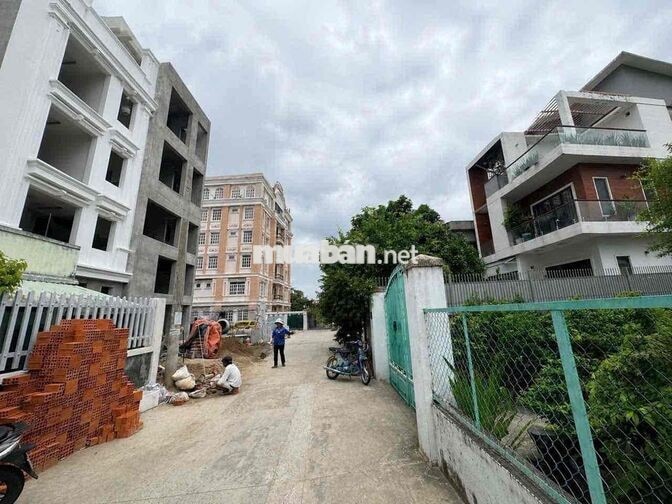 bán lô góc hxh phạm văn đồng 77m giá chỉ 6.9 tỷ