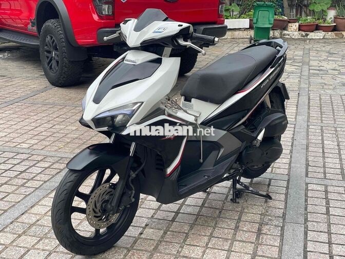Air Blade 125 2016 trả trc 12tr2 nhận xe. bảo hanh