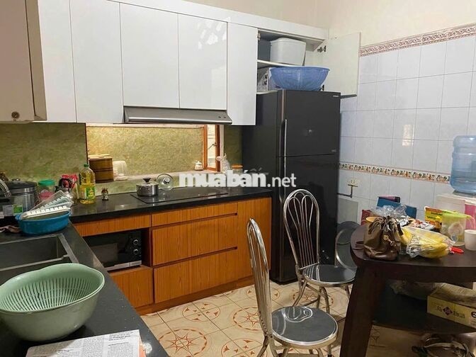 Cho thuê nhà Thụy Khuê 70m² x 4 tầng 5PN, ngõ rộng, đủ đồ chỉ 16 triệu