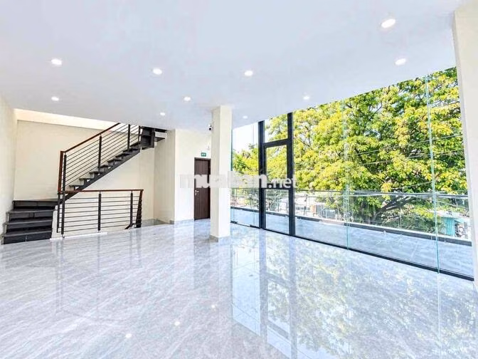 🔥MT NGUYỄN GIA TRÍ, - 4 Lầu - 25 x 8🔥