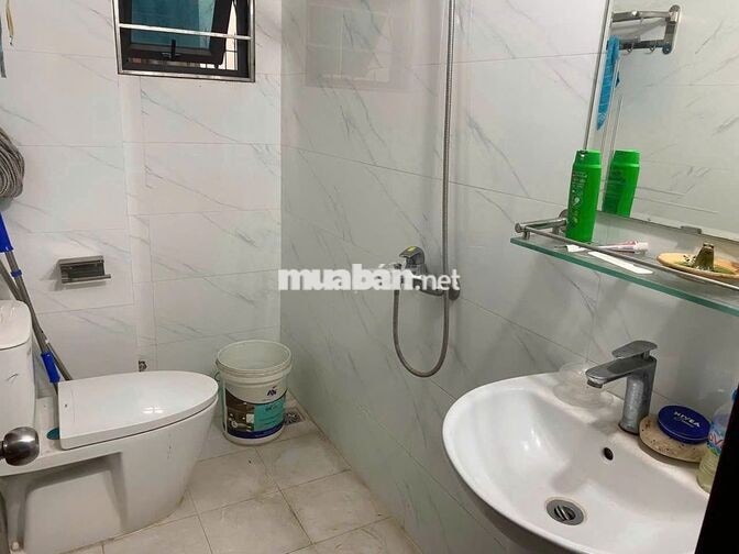 Cho thuê nhà Thụy Khuê 70m² x 4 tầng 5PN, ngõ rộng, đủ đồ chỉ 16 triệu