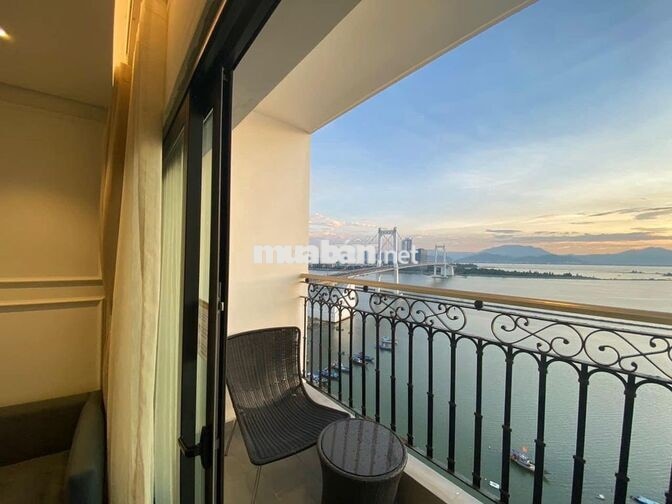 Cho thuê căn hộ Goldenbay , 1 phòng ngủ , hồ bơi vô cực , nội thất Đẹp