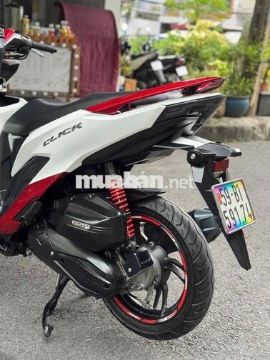 Click 150i 2019 Trắng đỏ 16.000km bstp chính chủ