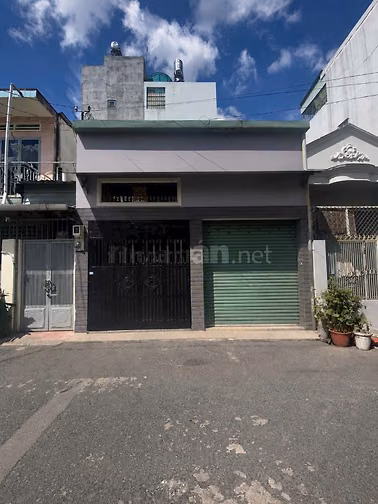 Chủ ngộp gấp bán nhà DT 5,6x11,5 trệt lầu phường Trung Mỹ Tây giá 4ty6