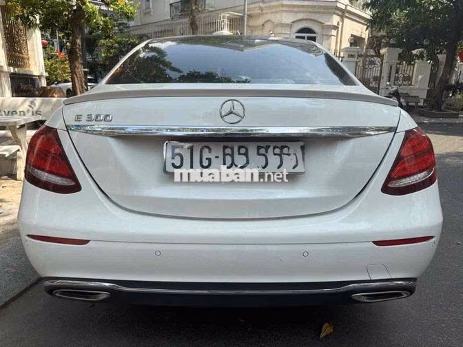 Mercedes-Benz E250 đăng ký  2018 Trắng 45.000km