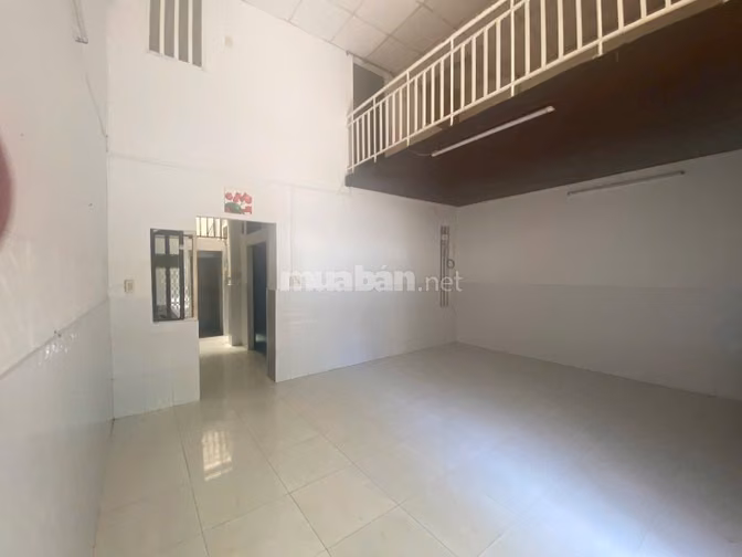 Chủ ngộp gấp bán nhà DT 5,6x11,5 trệt lầu phường Trung Mỹ Tây giá 4ty6