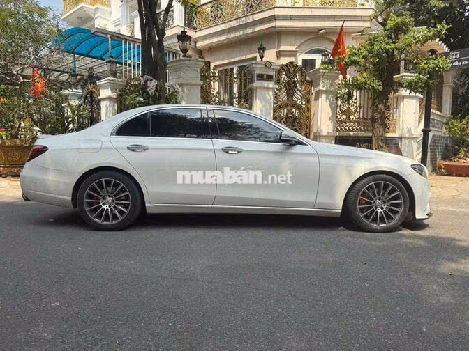 Mercedes-Benz E250 đăng ký  2018 Trắng 45.000km