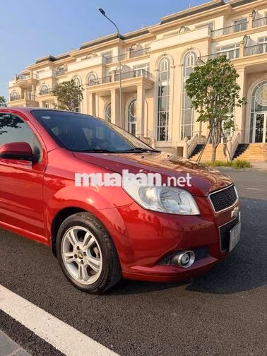 Chevrolet Aveo LT Đỏ
