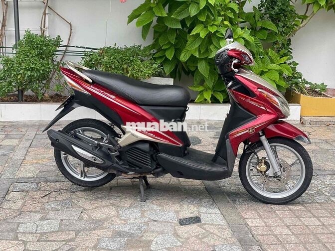Luvias 125 2012 trả trc 5tr9 nhận xe, đc bảo hành