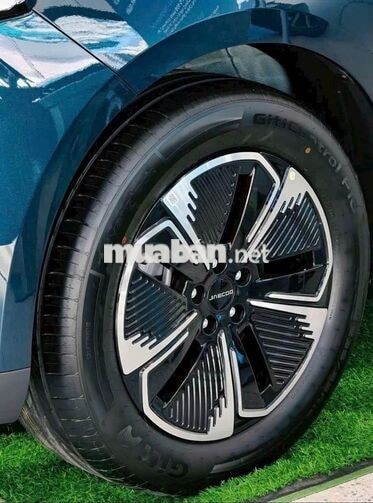 Jaecoo J5 BEV SUV điện màu Đen