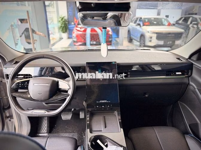 JAECOO J5 BEV SUV Điện Trắng 5 chỗ
