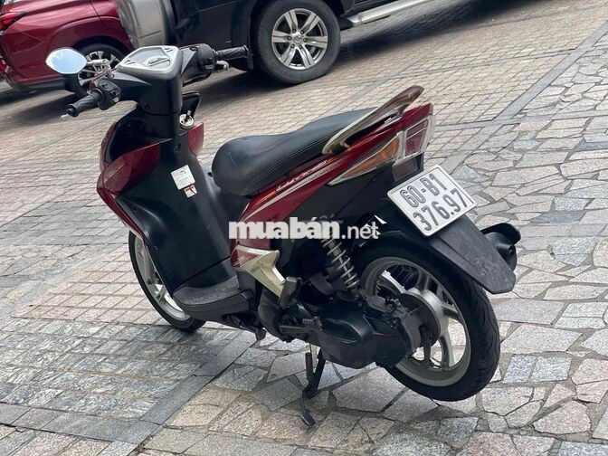 Luvias 125 2012 trả trc 5tr9 nhận xe, đc bảo hành