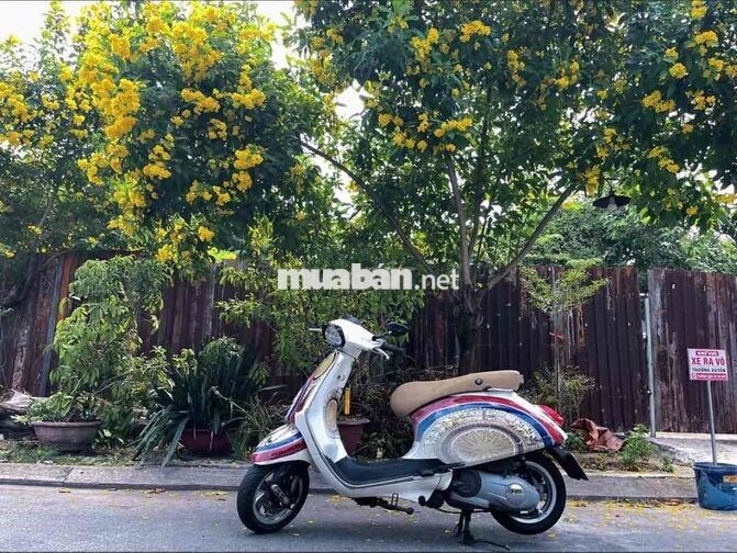 Piaggio Vespa 125ie 3V Trắng