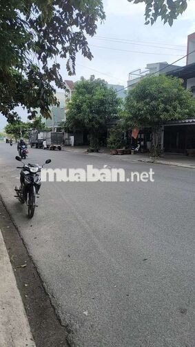 Đất mặt tiền kiệt ô tô gần Nam Kỳ khởi Nghĩa