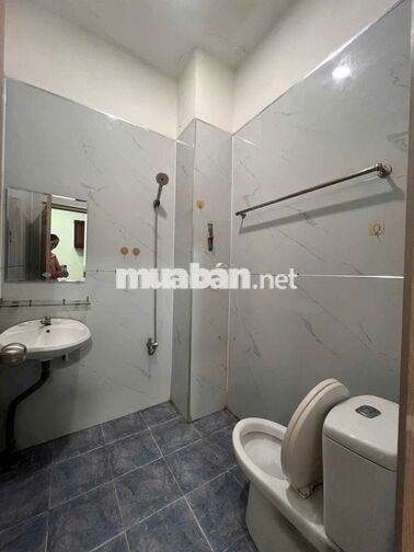 CHO THUÊ NHÀ ĐƯỜNG 19 - KÊNH NƯỚC ĐEN - 10.5TRIEU - 3PN - 5.5×15M