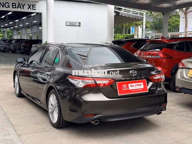 CAMRY 2.5Q 2021 - NHẬP THÁI - GIÁ TL