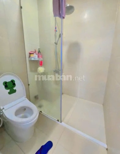 Cho thuê nhà Sadeco Phước Kiển, Hầm 3,5 lầu,DT:5x20.nhà đẹp. Giá:25tr/