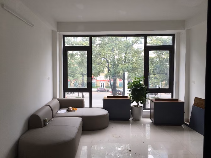 Cho thuê nhà số 57C mặt đường Mễ Trì đối diện The Manor 
