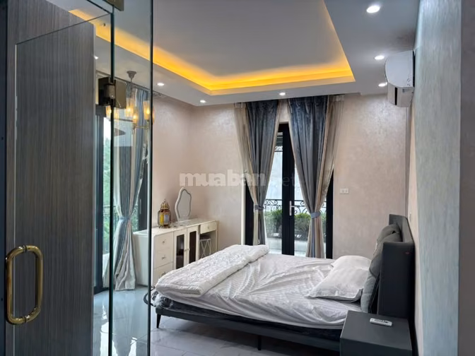 Cho thuê một căn biệt thự đơn lập cao cấp ở khu đô thị New House City