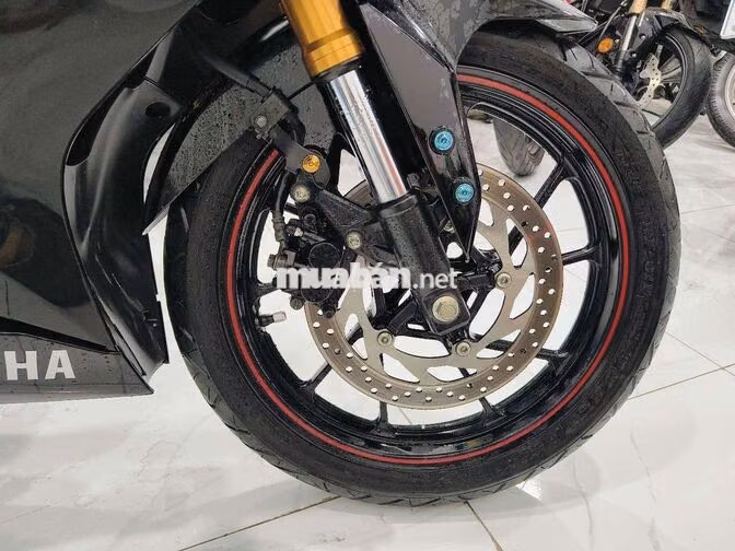 Yamaha R15V3 2019 xe đẹp zin , chất ,ken 