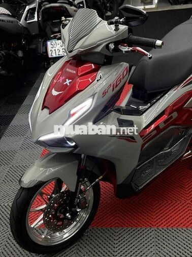 Honda Airblade 160cc 2024 Xám xi măng kiểng nhiều