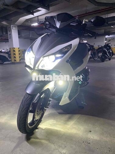 AIRBLADE 2015 MỚI ĐI ĐƯỢC 20K