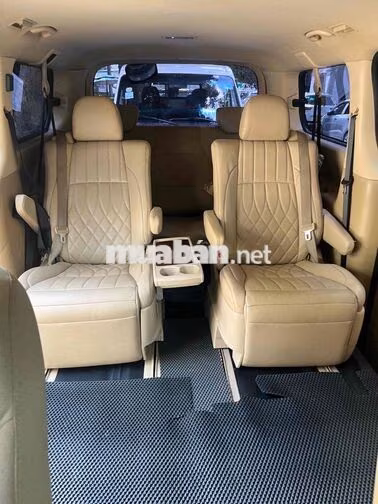 Hyundai Starex 2016 9 chỗ Tự động Nâu