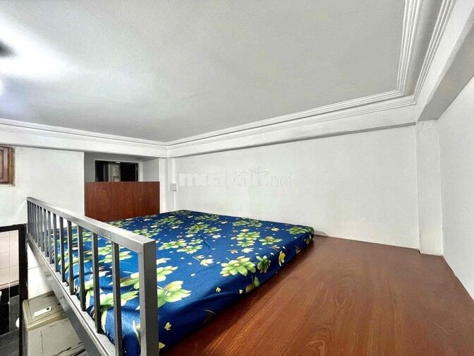 Cho Thuê Căn Hộ Gác Full Nội Thất Rộng 30m2 Ngay Nhà Hát Hoà Bình
