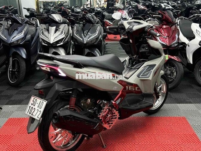 Honda Airblade 160cc 2024 Xám xi măng kiểng nhiều