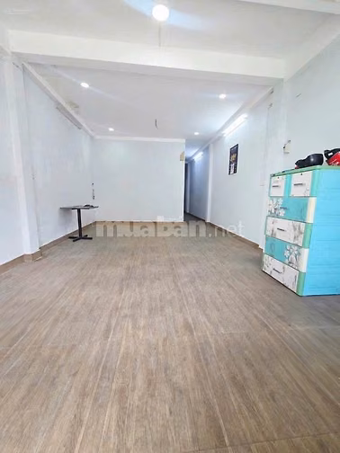 13tr_4x20m 1 lầu 4PN_hẻm 8m Hòa Bình_cho thuê nhà Quận Tân Phú 