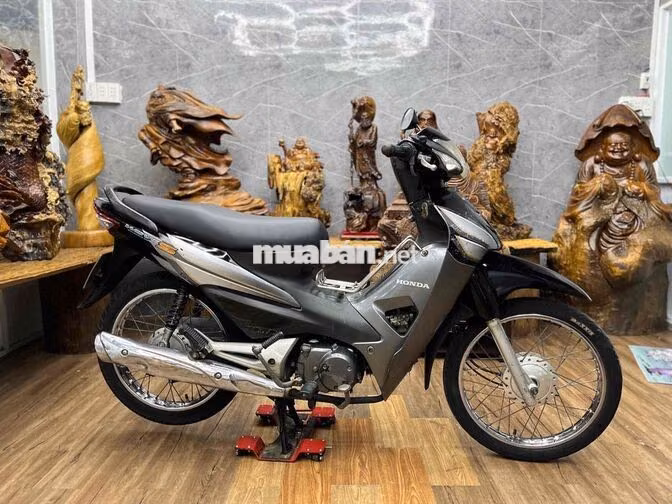 Honda Wave S dàn áo liền lạc cứng cáp, máy bao êm