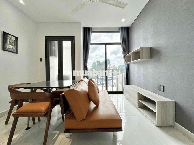 CĂN HỘ 1PN CAO CẤP _ BANCONG THANG MÁY, HẺM Ô TÔ NGAY CƯ XÁ BẮC HẢI