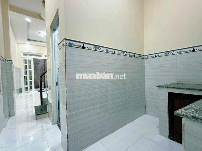 Bán nhà hẻm 1206 huỳnh tấn phát