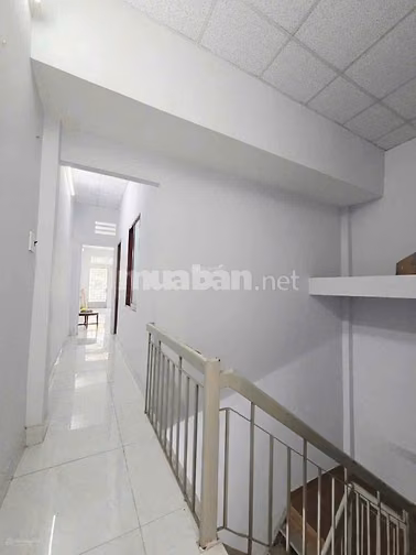 13tr_4x20m 1 lầu 4PN_hẻm 8m Hòa Bình_cho thuê nhà Quận Tân Phú 