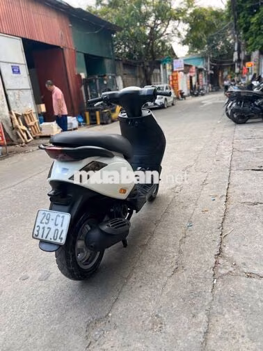 Piaggio Zip 2017 100cc Trắng, chính chủ, chạy êm