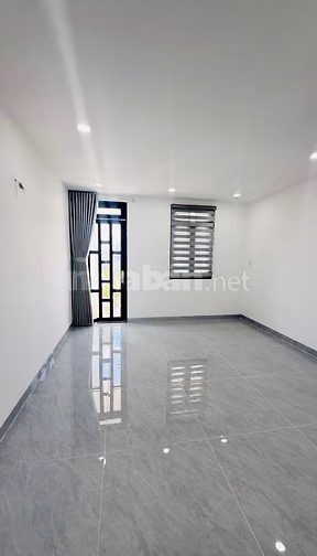 NHÀ XÂY MỚI ĐẸP 5 Tầng – HẺM 8M – GIÁP QUẬN 6 , QUẬN TÂN PHÚ 