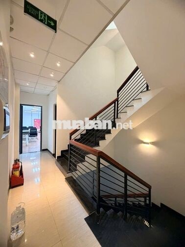451/25A Tô Hiến Thành P14 Q10 -  Ngang 4,1x18m - 2 Lầu 4 Phòng