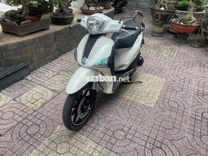 Bán Liberty 125ie Trắng,Bstp cặp 428.28,xe đẹp gtd