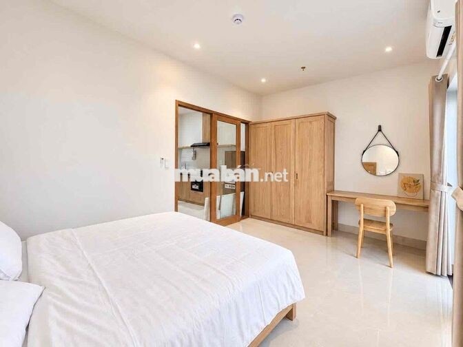 Cho Thuê Căn Hộ New 100% Gần Vincom Biển Ban Công Beach Apartment for