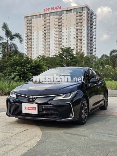 Toyota Corolla Altis 1.8V 2022 Đen 4 vạn