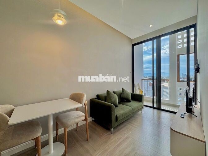 🏡 ✨ BRAND NEW 1BR APARTMENT W/ BALCONY – Nam Việt Á Area