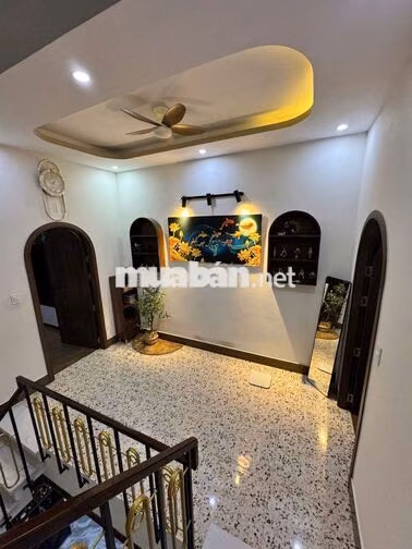 bán nhà mặt tiền đường Hòa Mỹ 9