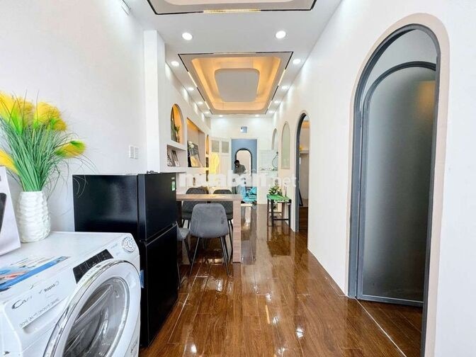 ​Cho thuê căn hộ 2pn 45m2 ban công - Tô Hiến Thành Q10, gần Big C GO!