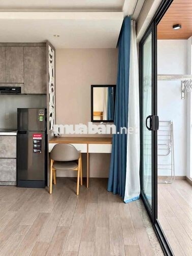 Cho Thuê Căn Hộ Đà Nẵng Sát Biển Có Ban Công Beach Apartment for rent