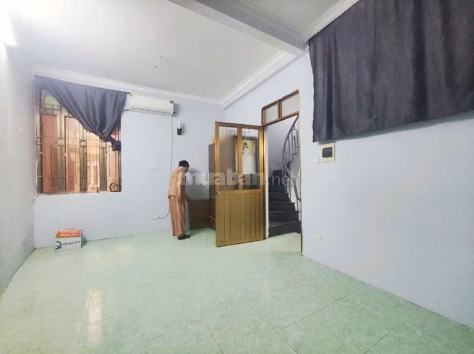 Cho thuê nhà 2 ngủ phố Đào Tấn, Ba Đình, Hà Nội